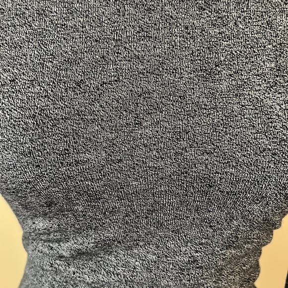 Charcoal gray bodycon dress with black color block back - Picture 4 of 9